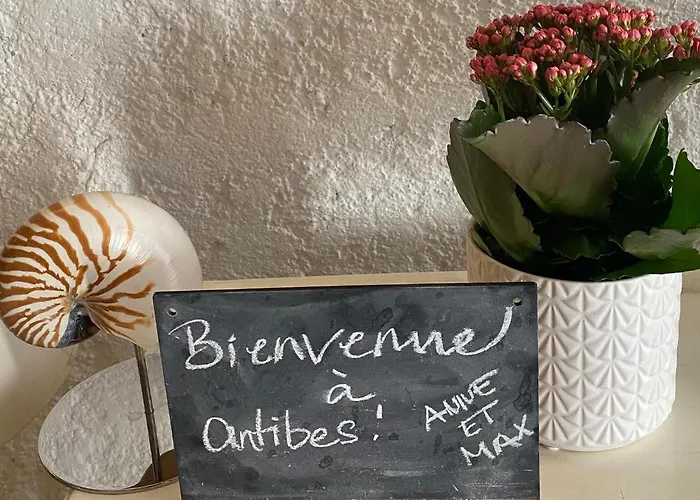 Bijou In Safranier - Old Town